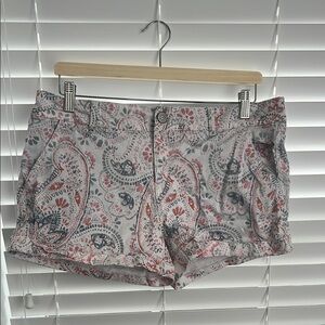 Prince & Fox White and Red Bermudas